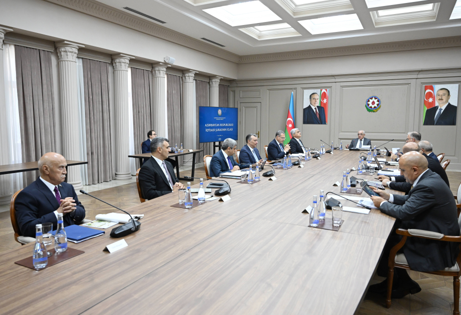 مجلس الاقتصاد الأذربيجاني يعقد اجتماعاً برئاسة رئيس الوزراء