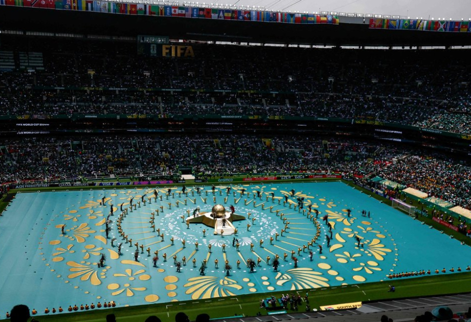 Futbol üzrə dünya çempionatının açılış mərasimi başlayıb