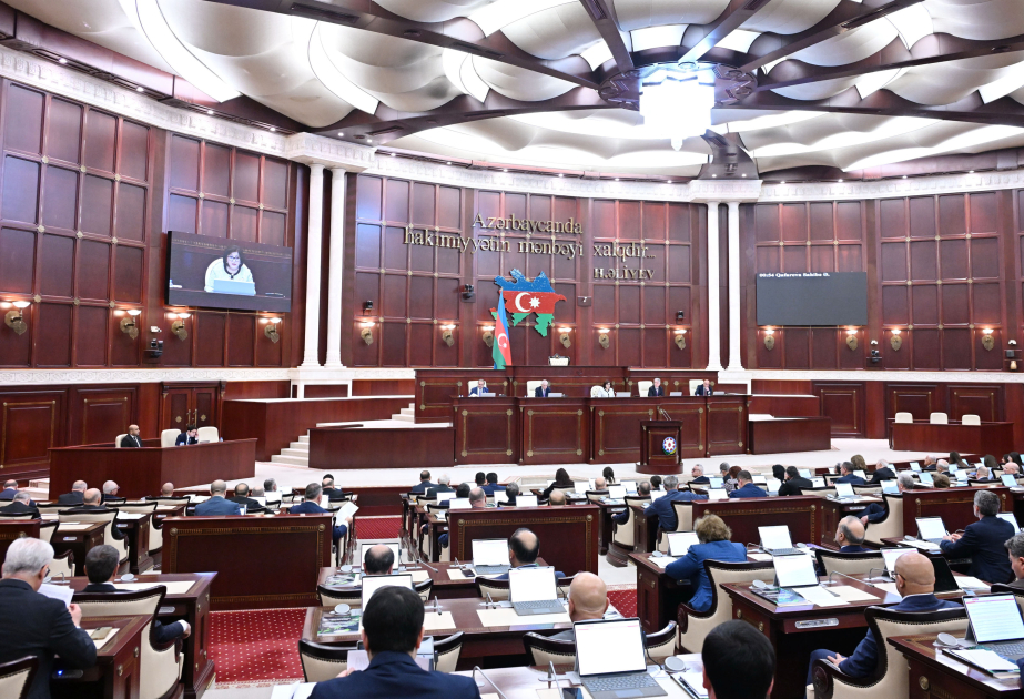 Milli Məclis 2025-ci il dövlət büdcəsinin icrası haqqında qanun layihəsini birinci oxunuşda təsdiqləyib