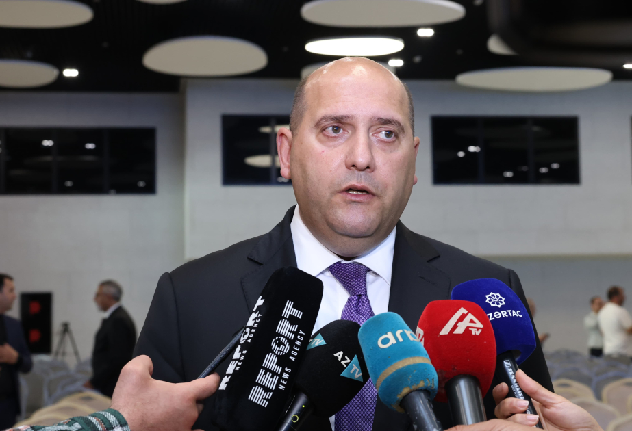 Emin Hüseynov: Aqrar sahədə yeni inkişaf modeli tətbiq olunur