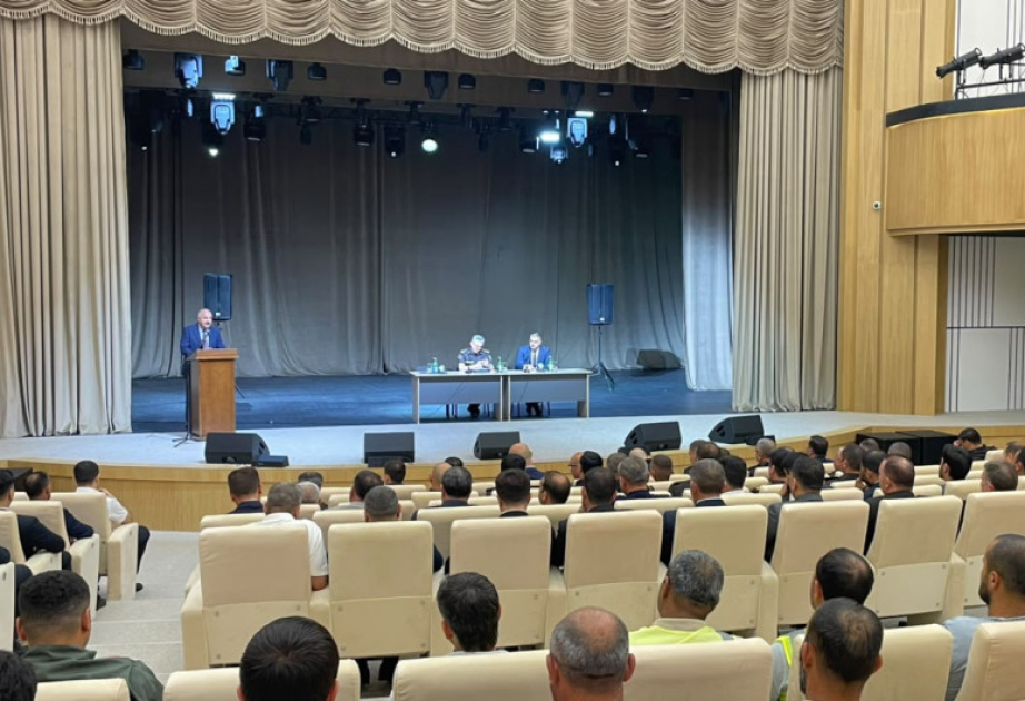 Meşə və əkin sahələrində yanğınların qarşısının alınması istiqamətində görülən işlər nəzərdən keçirilib