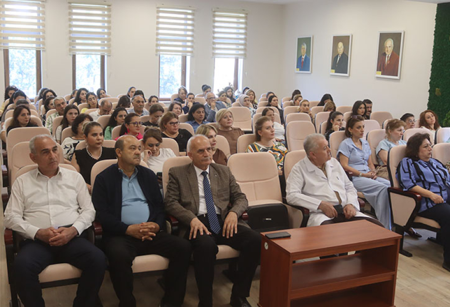 Botanika İnstitutu Milli Qurtuluş Gününü qeyd edib