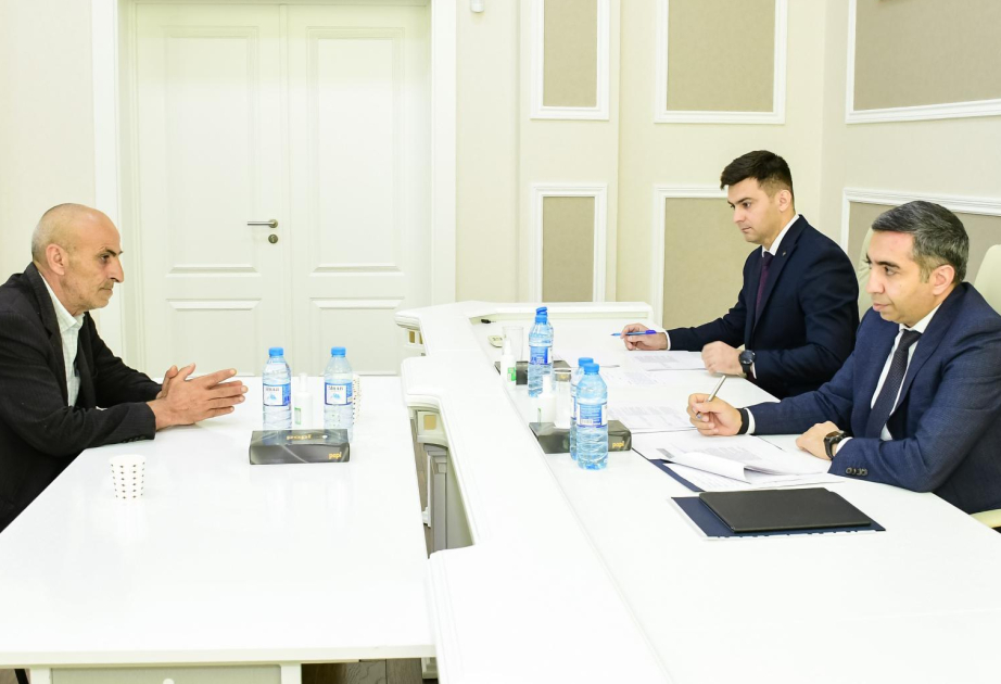 Ağsuda vətəndaşların müraciətləri dinlənilib