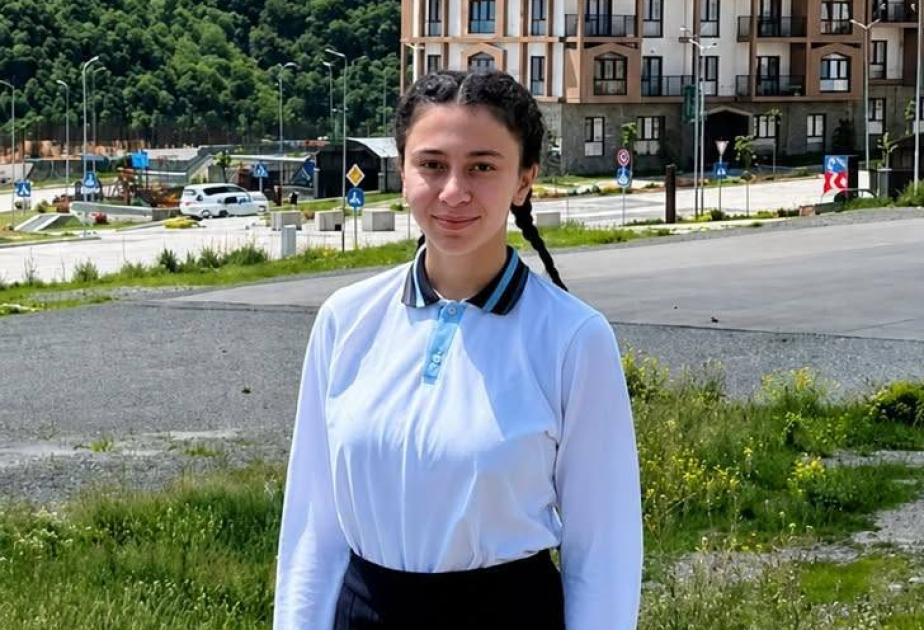 Nəzrin Atakişiyeva: Kəlbəcərin ilk məzunu olmaq mənim üçün böyük qürurdur
