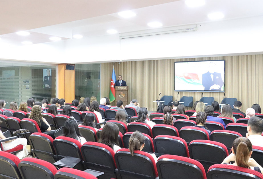 Azərbaycan Universitetində Milli Qurtuluş Günü qeyd olunub