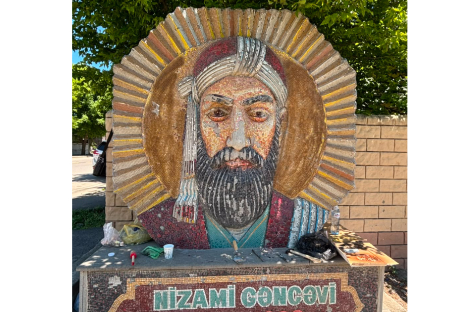 Nizami Gəncəvinin Marneuli şəhərindəki büstü yenidən bərpa olunur - REPORTAJ