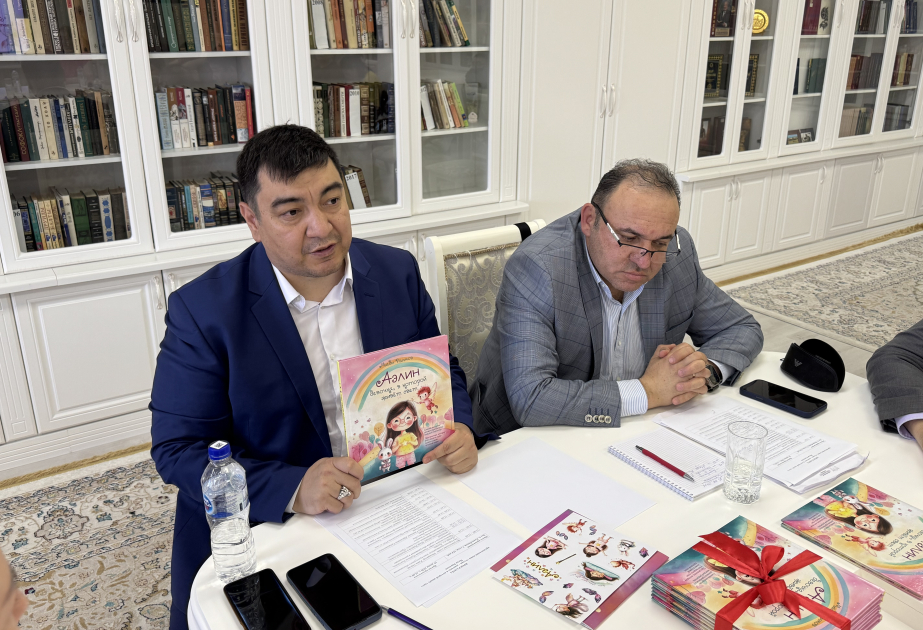 Astanada Madi Raimovun “ Aelin – qəlbində nur daşıyan qız” adlı uşaq kitabının təqdimatı olub