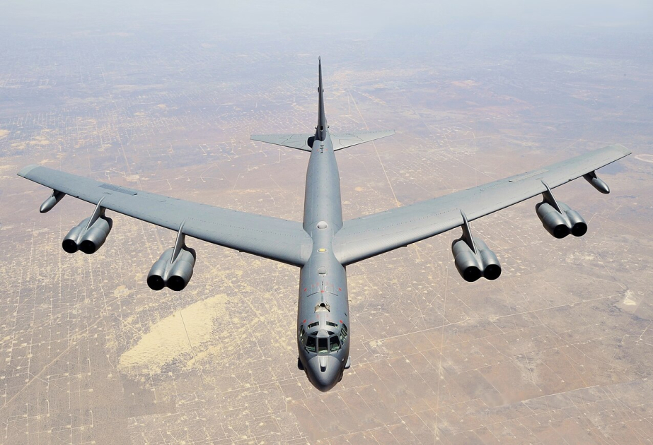 ABŞ-da B-52 strateji bombardmançı təyyarəsi qəzaya uğrayıb