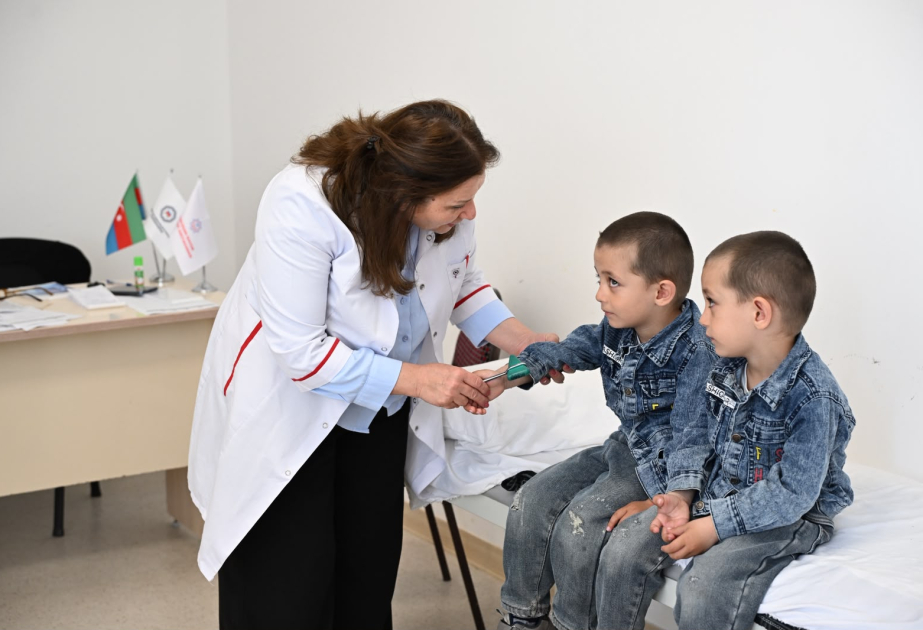 Daşkəsəndə “Həmkardan həmkara qayğı ilə” sosial layihəsi çərçivəsində 300-dən çox sakin müayinədən keçib