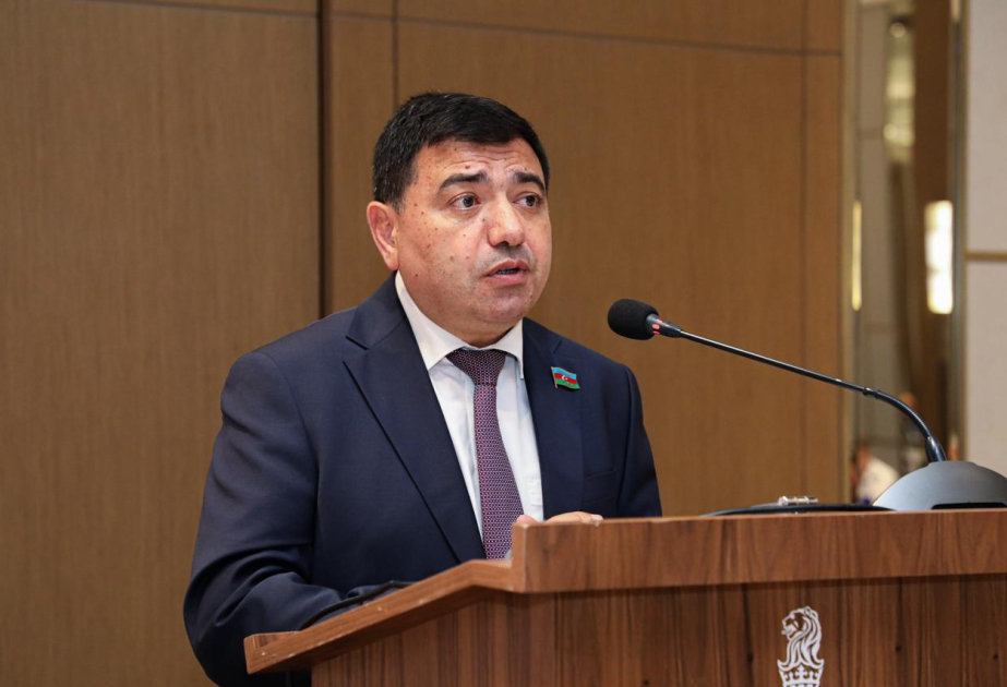 Rizvan Nəbiyev: Nifrət ideologiyasının dərsliklər vasitəsilə aşılanması gələcək nəsillərə ciddi təsir göstərir