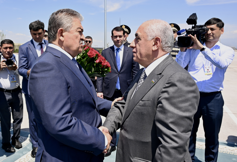 Baş nazir Əli Əsədov Özbəkistanda işgüzar səfərdədir