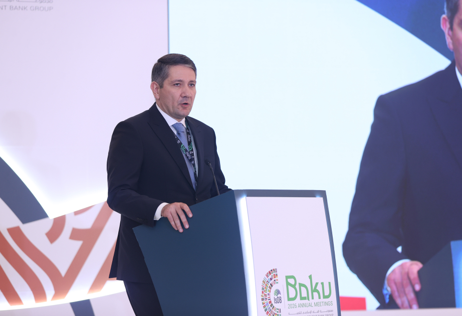 İİB-in illik toplantısı çərçivəsində gənclərin inkişafı və regional inteqrasiyanın təşviqi üzrə maliyyələşmə imkanları nəzərdən keçirilib