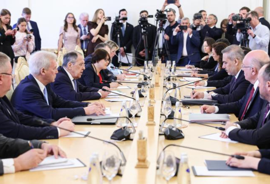 Lavrov və Fidan Cənubi Qafqazda vəziyyəti müzakirə ediblər