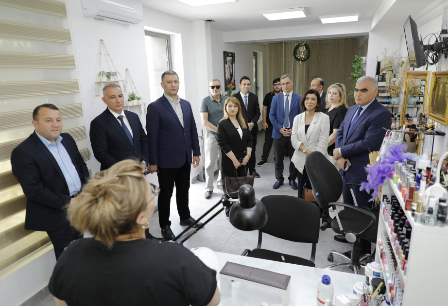 Füzulidə özünüməşğulluq proqramı üzrə qurulmuş təsərrüfatlara infotur təşkil edilib