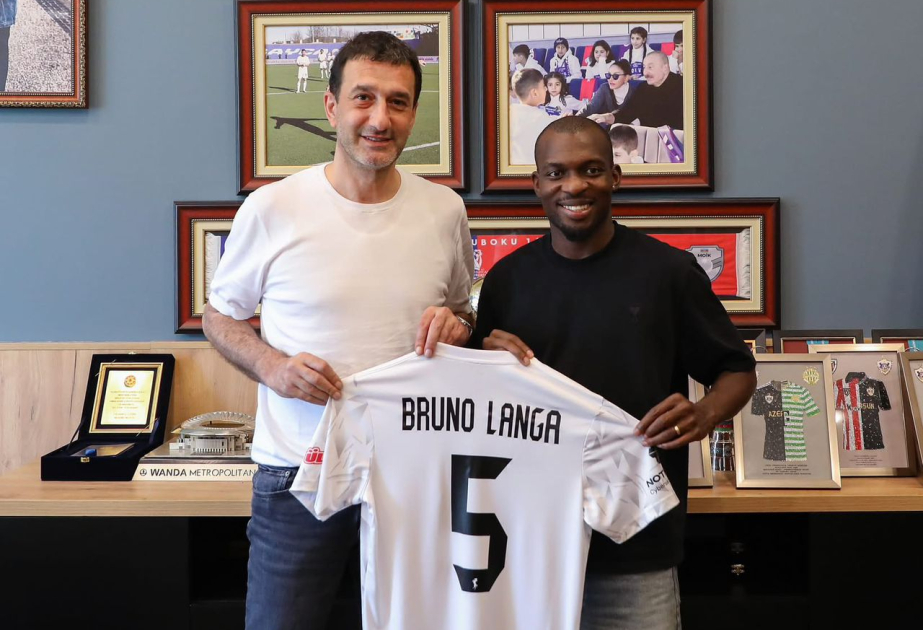“Qarabağ” mozambikli müdafiəçini transfer edib