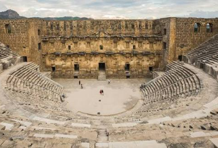Antalyada Roma dövrünə aid mozaika aşkar edilib