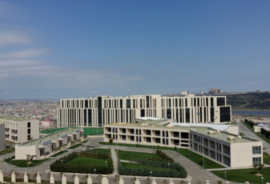 Moskva Dövlət Universitetinin Bakı filialı bakalavriat səviyyəsinə tələbə qəbulu elan edir