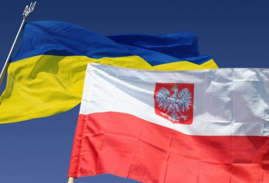 Poland's president revokes highest state honor awarded to Ukraine's Zelenskyy over World War II dispute