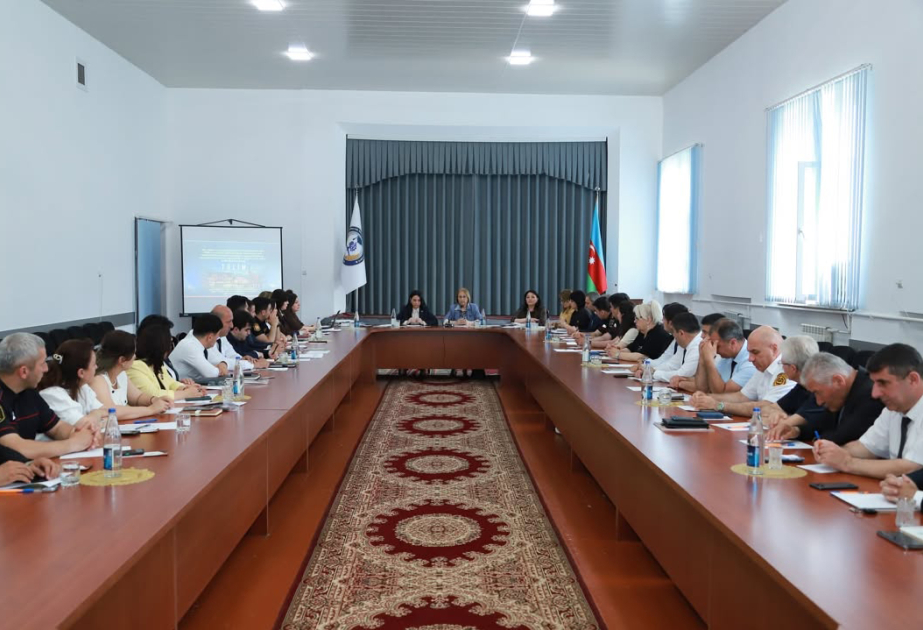 Təlimdə məişət zorakılığının qarşısının alınması ilə bağlı qanunvericiliyin tələbləri izah olunub