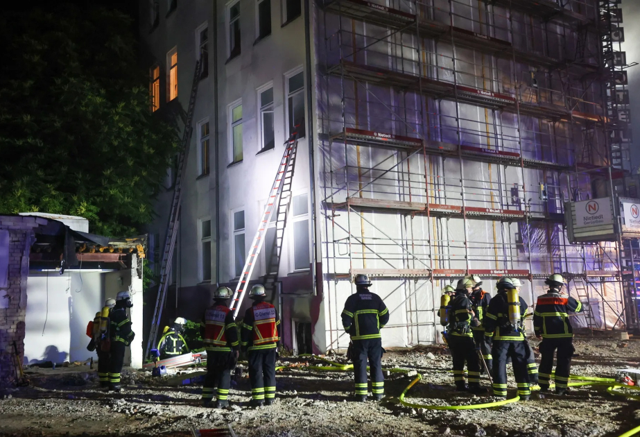 Hamburqda hoteldə baş verən yanğın nəticəsində 14 nəfər xəsarət alıb