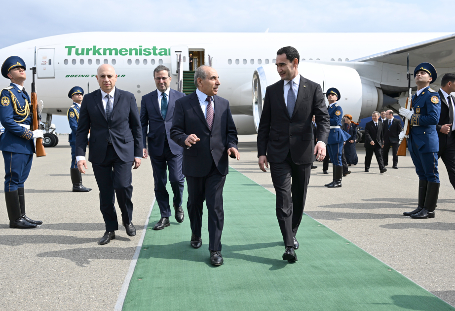 Türkmənistan Prezidenti Sərdar Berdiməhəmmədov Azərbaycana səfərə gəlib