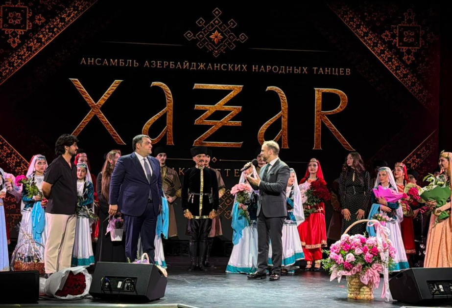 “Xəzər” ansamblı Sankt-Peterburqda Azərbaycan xalq rəqslərini təqdim edib