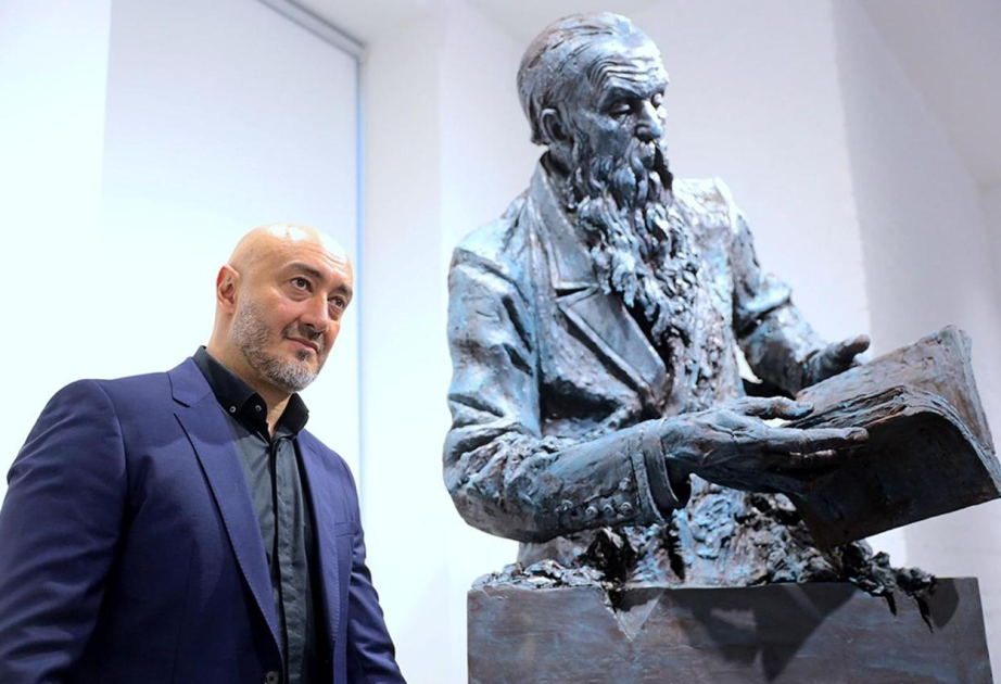 Heykəltaraş Aydın Zeynalov Rusiyanın əməkdar rəssamı adına layiq görülüb
