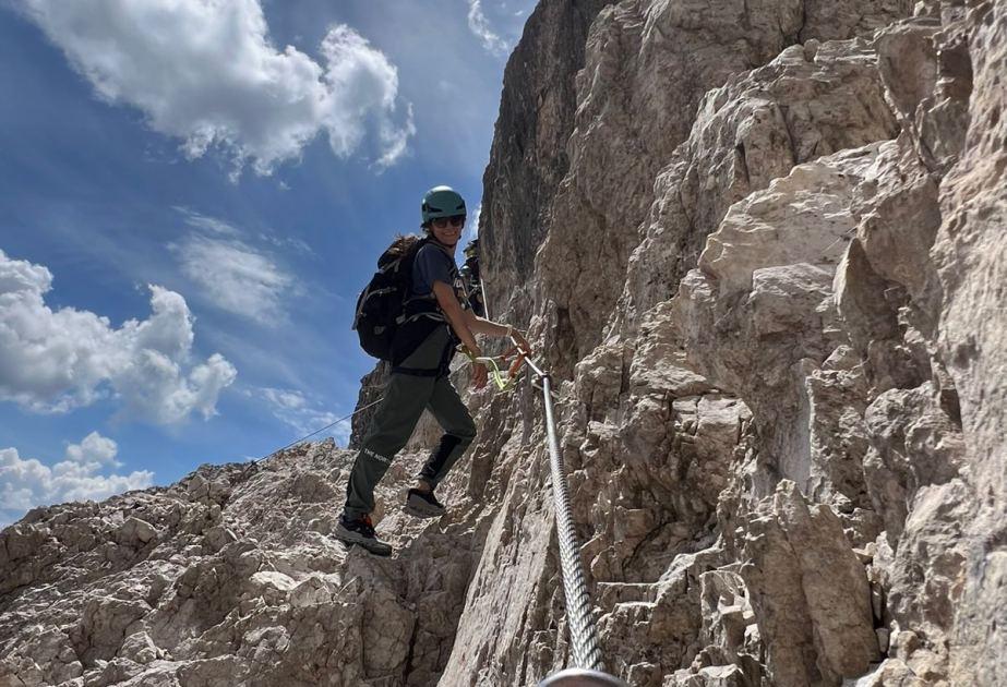 Azərbaycan alpinistləri İtaliyadakı Monte Paterno zirvəsinə qalxıblar