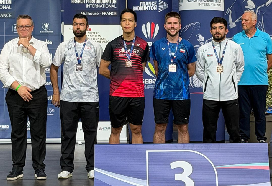 اللاعب الأذربيجاني يتوج بالبرونزية في بطولة فرنسا الدولية للريشة الطائرة لأصحاب الهمم