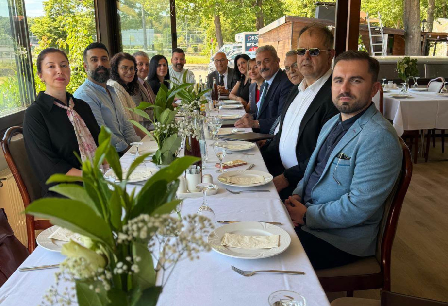 Almaniyada Türk dünyasının ortaq mədəni irsinin təbliği məsələsi müzakirə olunub