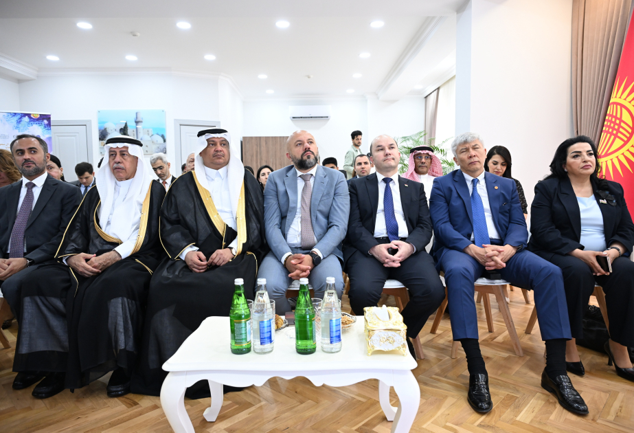 Baku hosts closing ceremony of Sultan bin Abdulaziz Al Saud International Program for Language Training