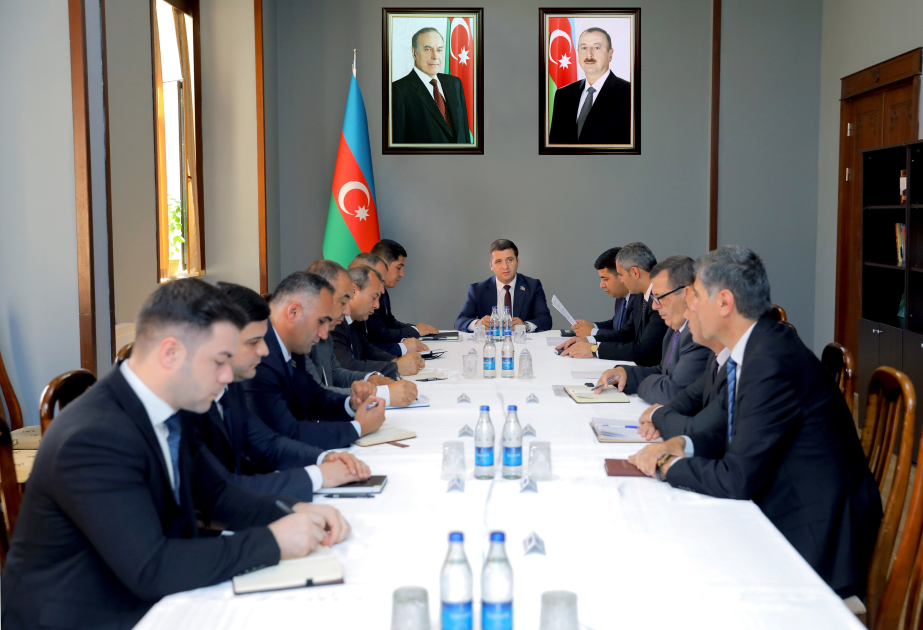Ali Məclisin komitə iclasında iki qanun layihəsi müzakirəyə çıxarılıb