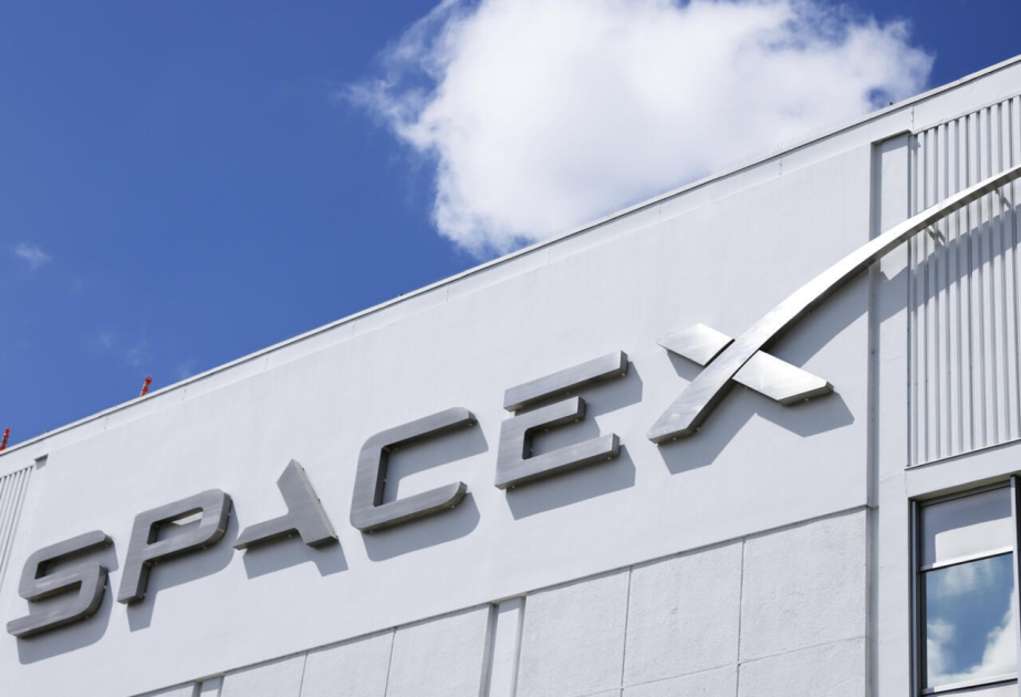 “SpaceX” şirkətinin səhmləri kəskin şəkildə ucuzlaşıb