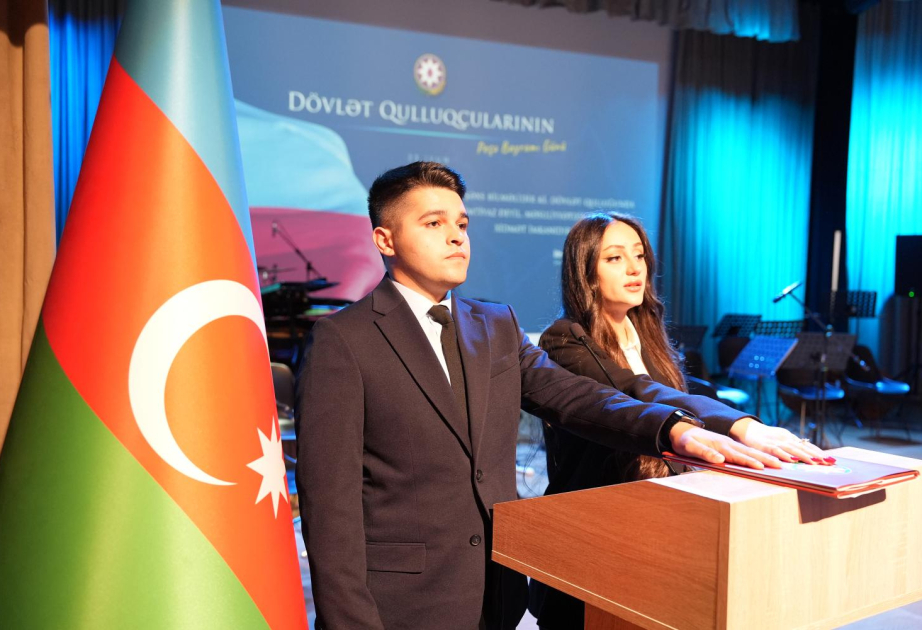 Əmək və Əhalinin Sosial Müdafiəsi Nazirliyində dövlət qulluğuna yeni qəbul edilən əməkdaşlar and içiblər
