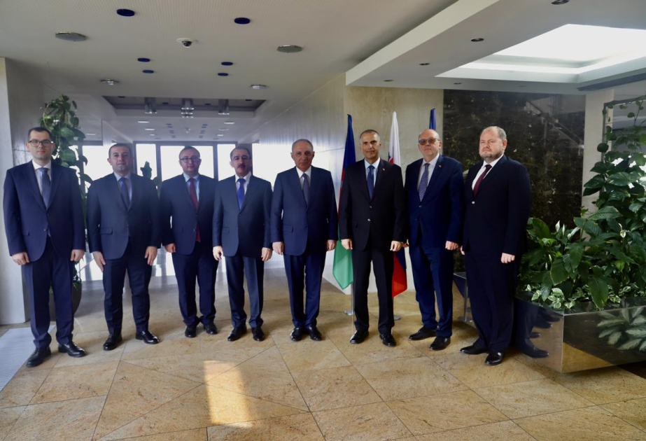 Baş prokurorun rəhbərlik etdiyi nümayəndə heyəti Slovakiyada səfərdə olub