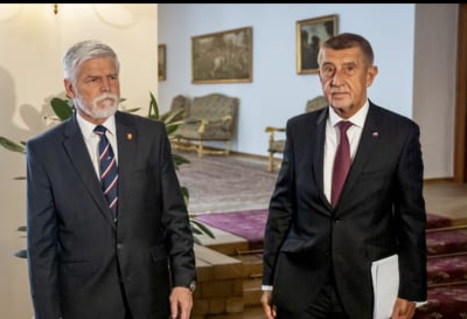 Çexiyada hakimiyyət qolları arasında mübahisə: Prezident Petr Pavel məhkəməyə müraciət edib