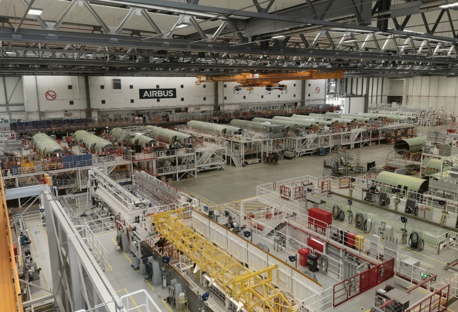 Azerbaijani media representatives visit Airbus manufacturing site in Hamburg