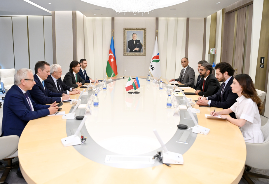 La SOCAR et l’Italie échangent sur la sécurité énergétique et les projets d’investissement