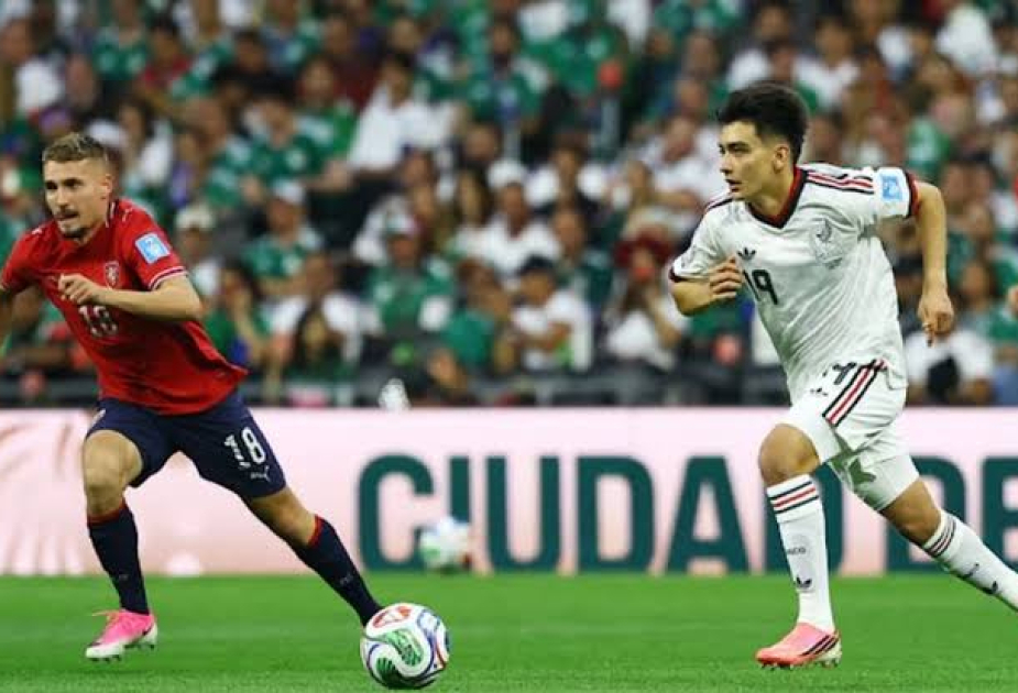 Mexico cruise into Round of 32 and eliminate Czechia