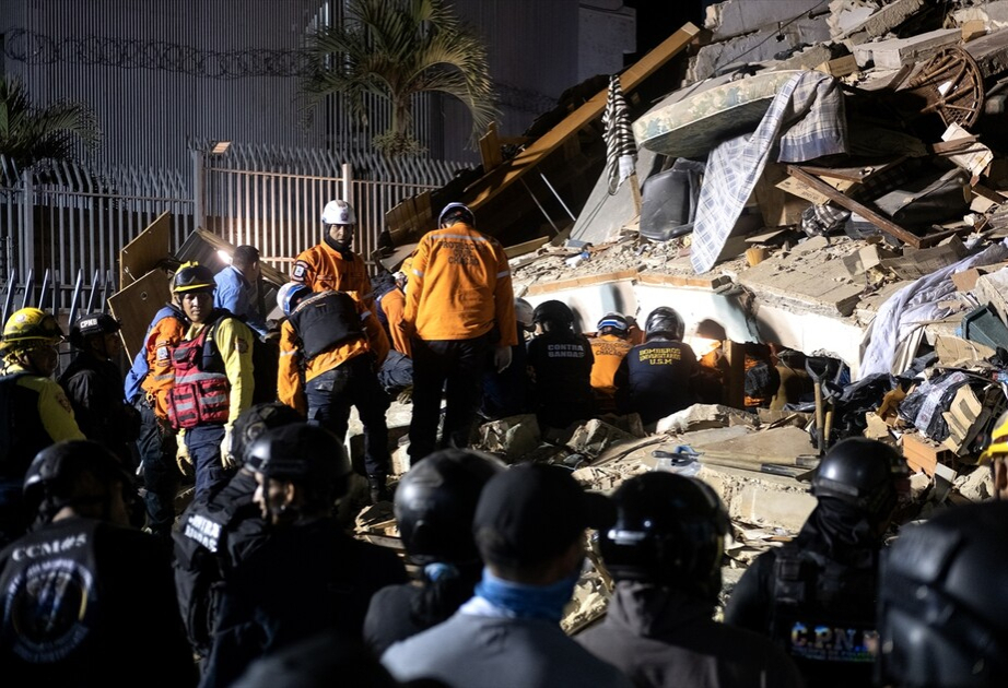 At least 32 killed, over 700 injured in strong twin quakes in Venezuela