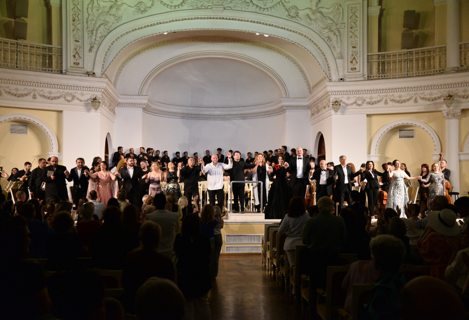 Bakıda “Əsrlərdən gələn irs” adlı möhtəşəm konsert təqdim edilib