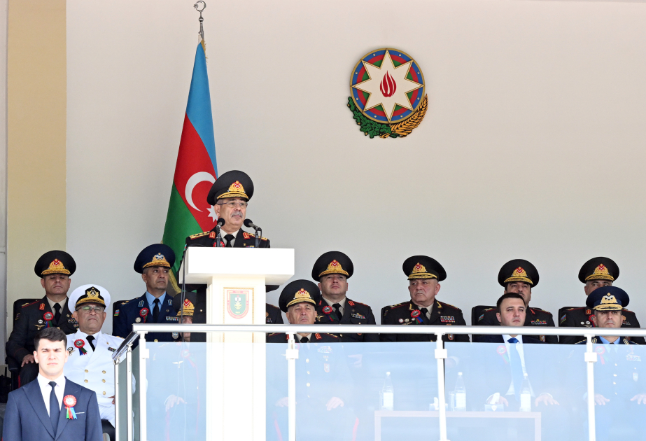 Müdafiə naziri: Bu gün məzun olan gənc zabitlərimiz Zəfərin məsuliyyətini və dəyərini dərindən dərk etməlidirlər VİDEO