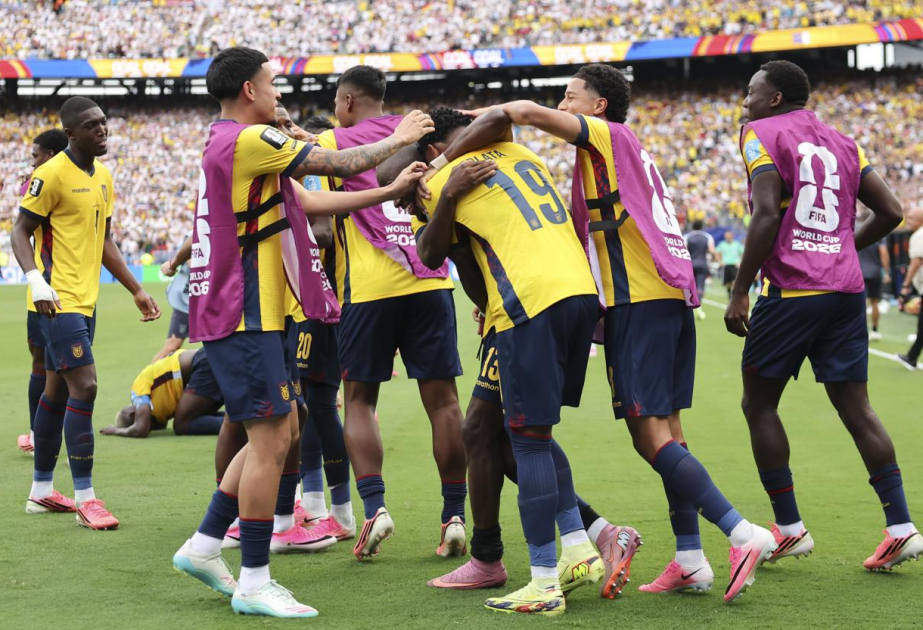 Ecuador upset Germany 2-1 to secure place in next round