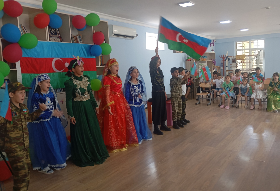 Vətən qəhrəmanları küçə həyatına məruz qalmış uşaqlarla bayram tədbirində iştirak ediblər