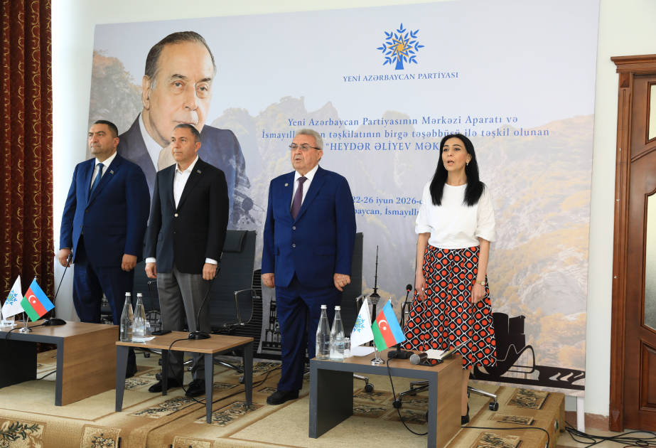 “Milli ordu quruculuğu: Heydər Əliyev strategiyasından Müzəffər Zəfərə” mövzusunda görüş