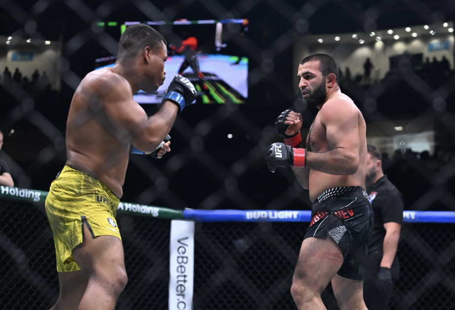 UFC: Таир Абдуллаев победил бразильского соперника