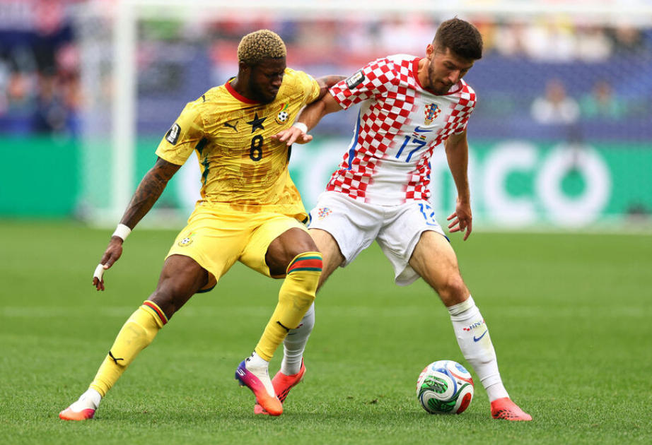 Croatia edge Ghana 2-1 to secure place in next round of World Cup