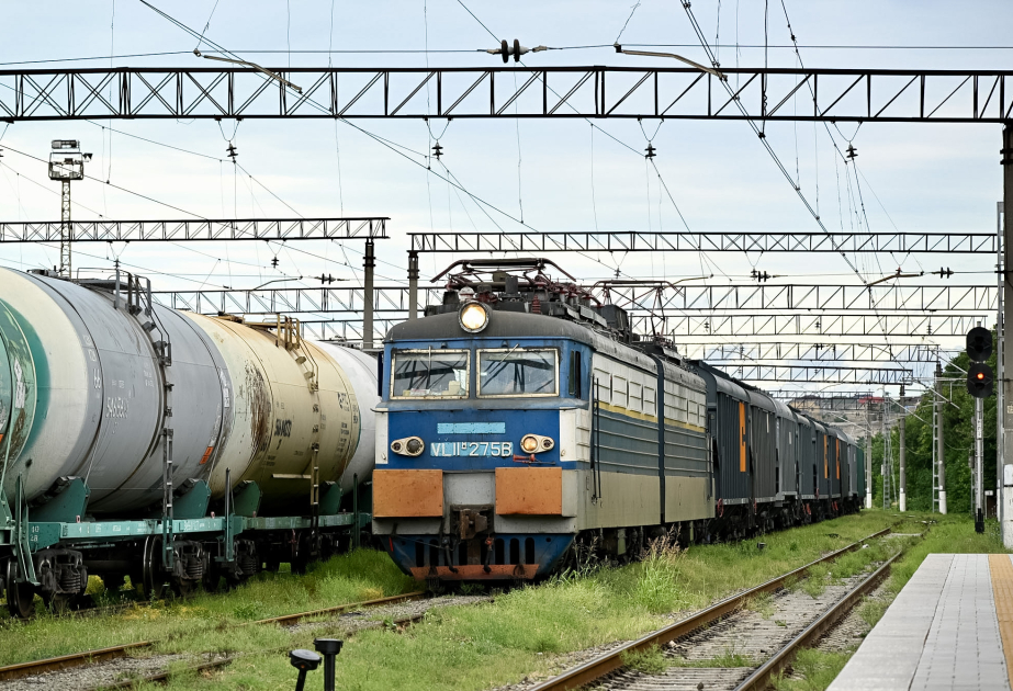Weitere Waren aus Russland über Aserbaidschan nach Armenien transportiert