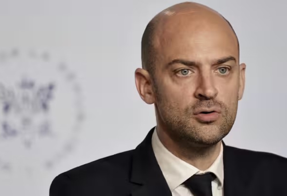 Jan-Noel Barro: Növbəti prezident hakimiyyəti fransızlara qaytarmalıdır