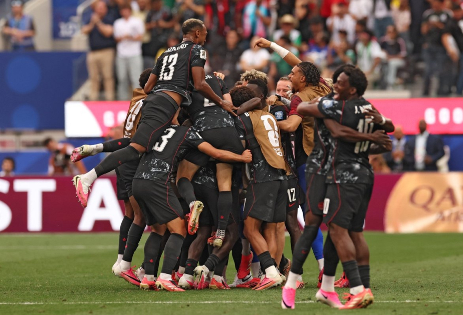 Canada advance to round of 16 with late goal against South Africa in World Cup